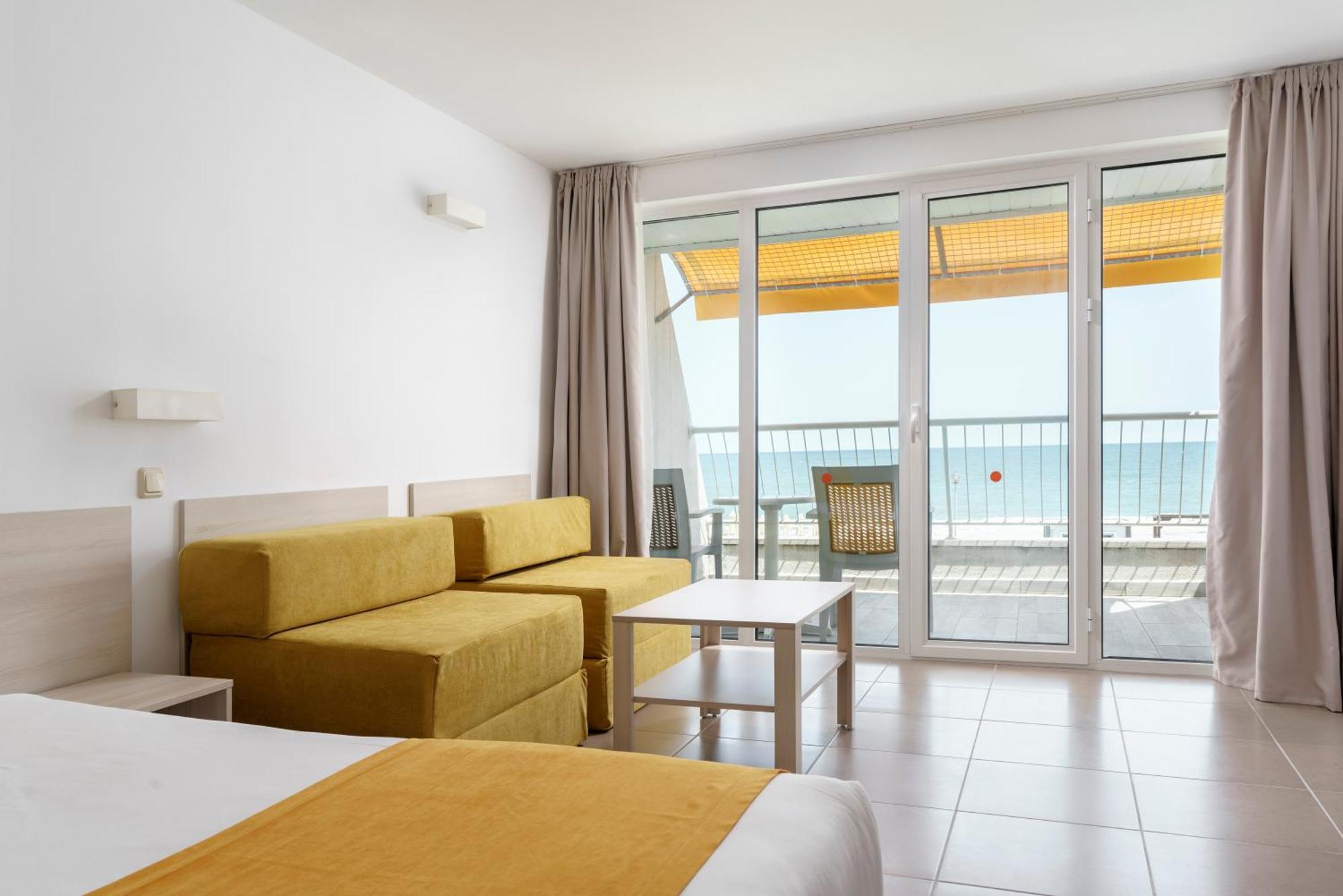 Aluasun Helios Beach Обзор Экстерьер фото